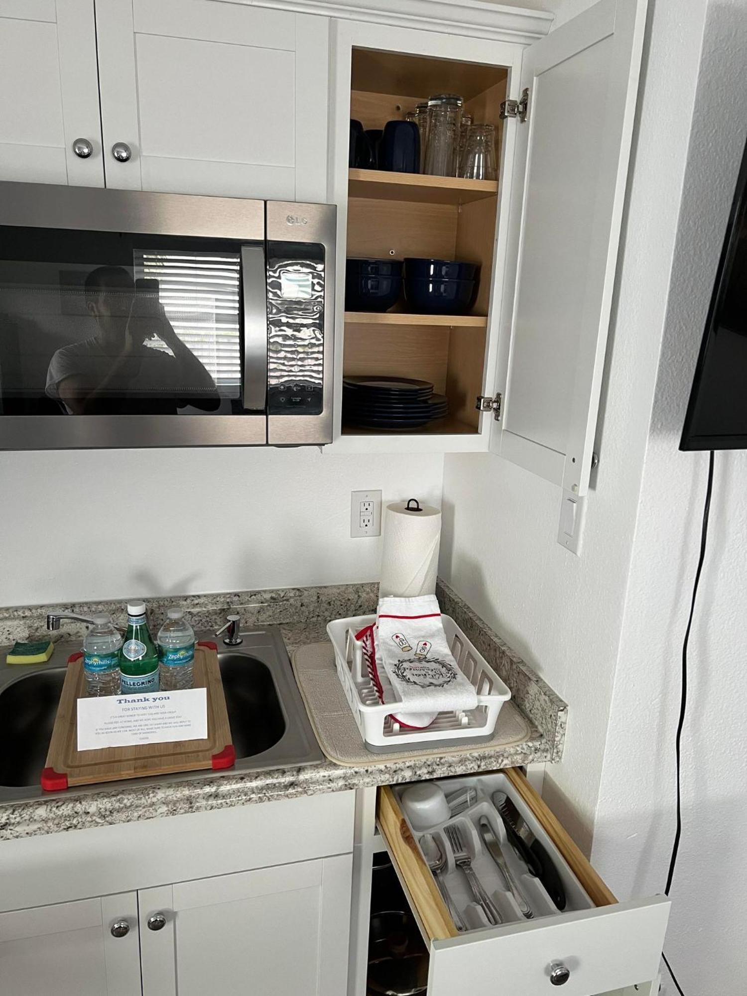 Cozy Private Studio W/Own Yard - 3Mi From Beach Seminole Dış mekan fotoğraf